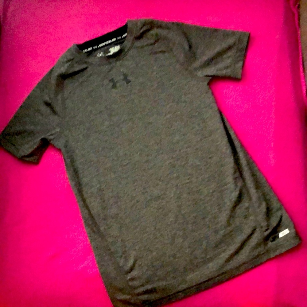 Boys under armor shirt